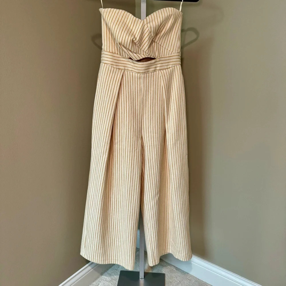 TOPSHOP Twist Bandeau Jumpsuit In Yellow Multi US Size 2. NWOT